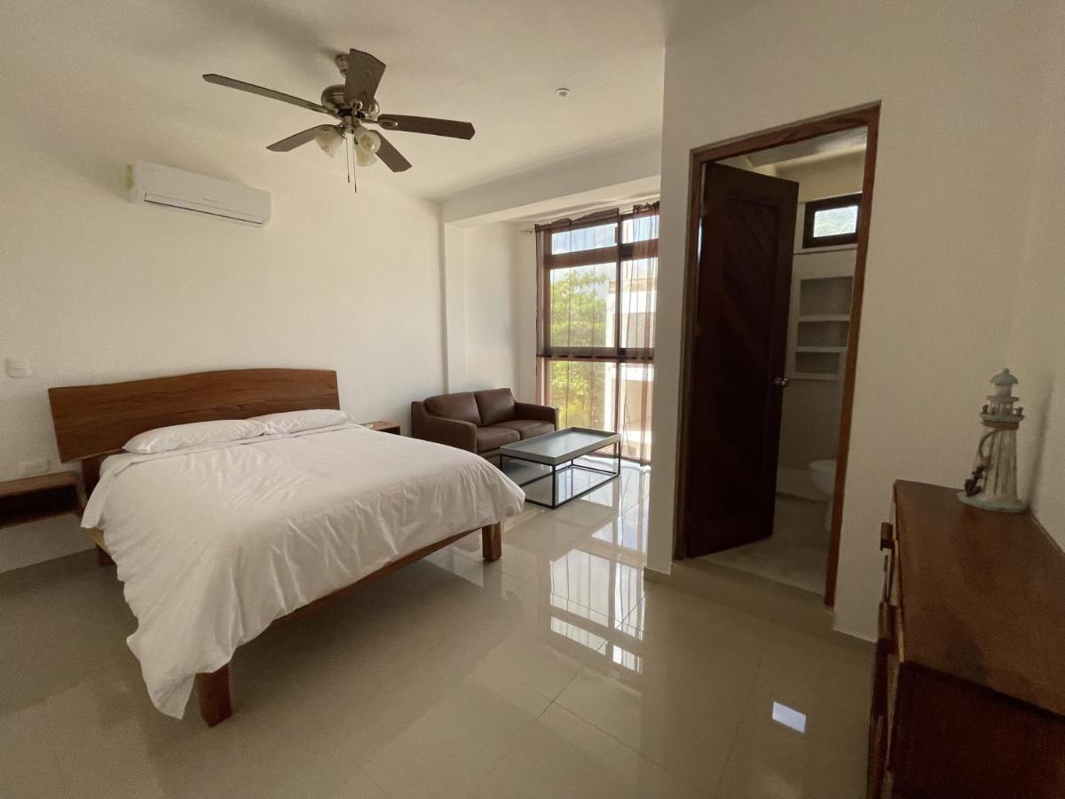 Mexhe Hotel El Cuyo Εξωτερικό φωτογραφία
